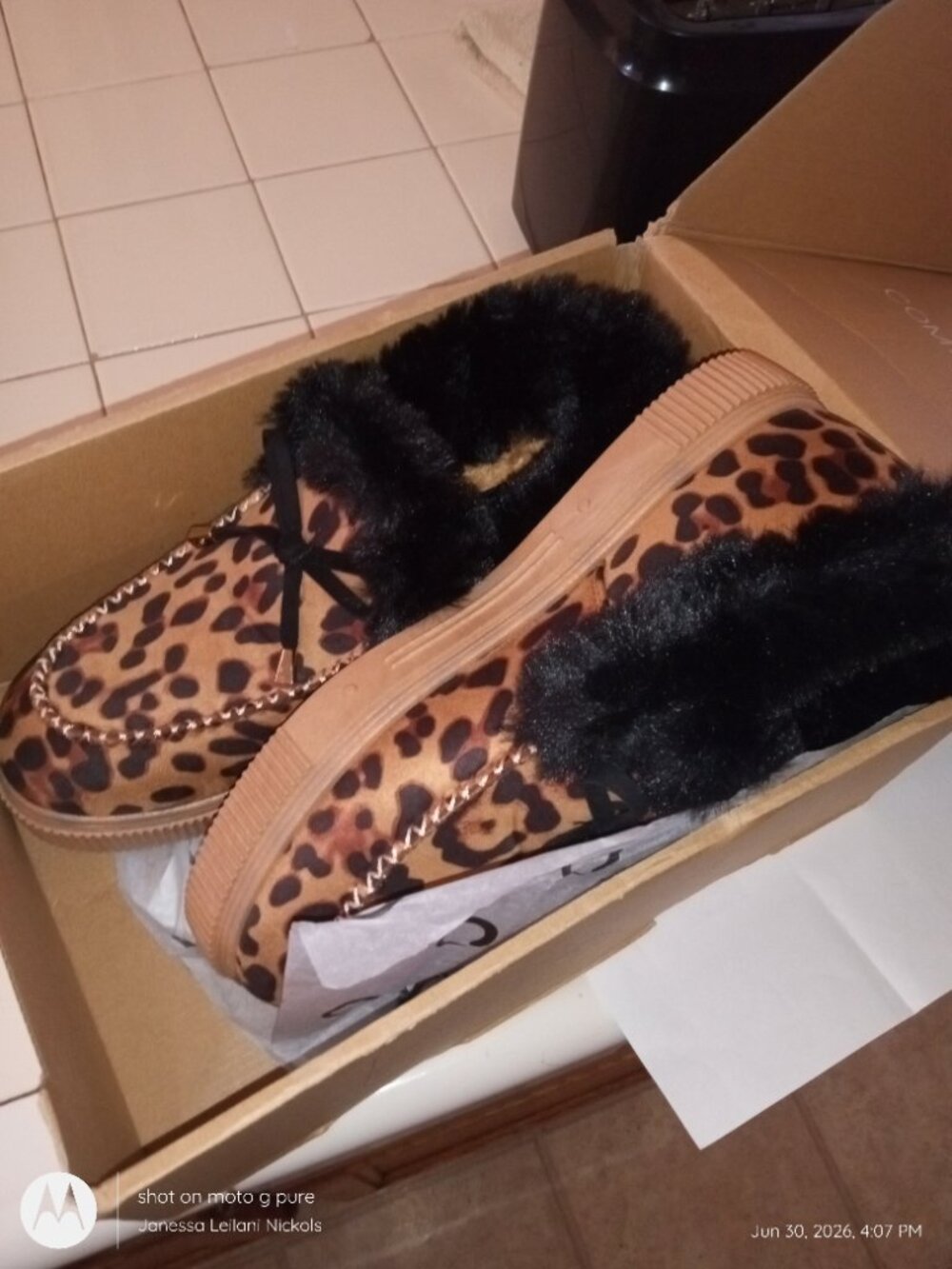 Journey collection Cheetah Print Platform Shoes
